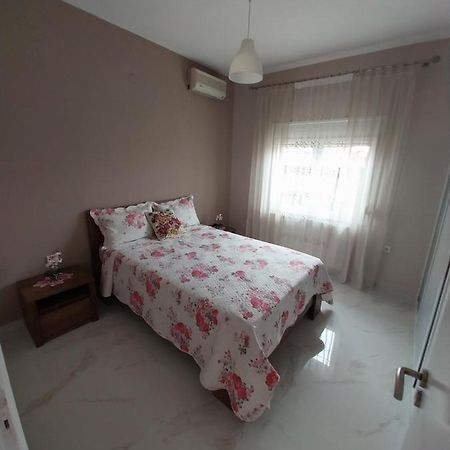 Olgas No2 House Appartement Polýgyros Buitenkant foto